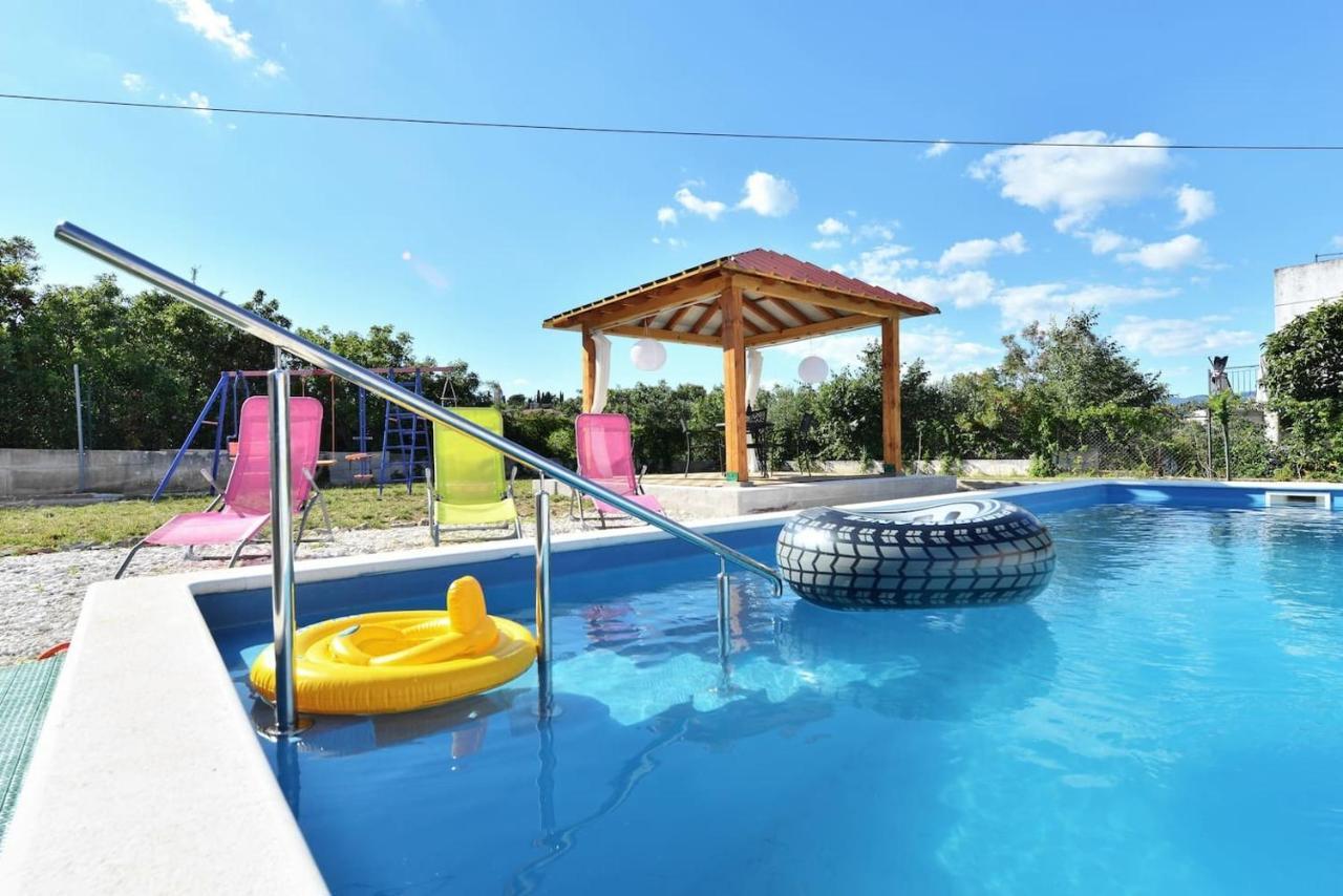 Holiday Home Nino With Amazing Swimming Pool Слатине Экстерьер фото